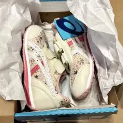 新品未使用 アシックス スクスク 17.5cm