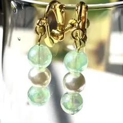 ハンドメイド　イヤリング　揺れるイヤリング　お値下げ　匿名発送