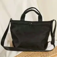 Item thumbnail for item 962d0343-8fa1-4e23-8d46-58de1d56f46b