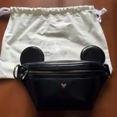 COACH × Disney ミッキー サーフ　ボディバッグ 限定コラボ レザー 限定・極美品】コーチ×ディズニー ボディバッグ サーフミッキー レザー
