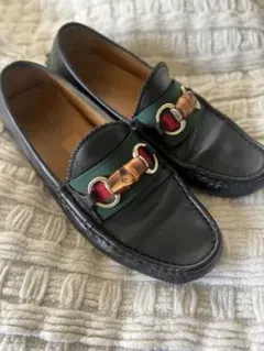 レア　GUCCI ブラックレザー ローファー 金具付きサイズ37