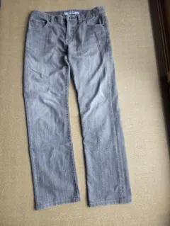 UNIQLOグレー ストレートデニム30(76)