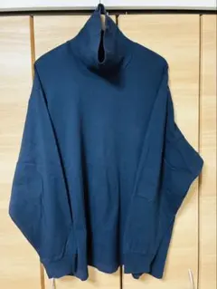 UNIQLO ソフトタッチタートルネックTシャツ