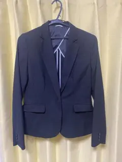 レディーススーツ