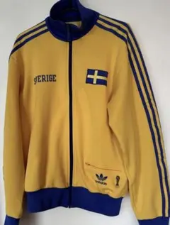 超人気カラー　アディダス　トラックジャケット　ジャージ