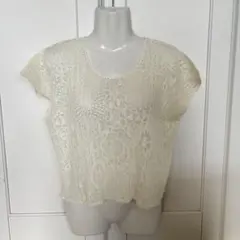 ＊未着用・極美品＊プリーツプリーズ カットソー オフホワイト サイズ4 シアーのサムネイル