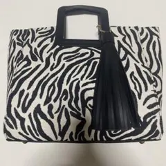 Item thumbnail for item 331b03ba-47cd-4c9c-93f5-f93664c5dc1a