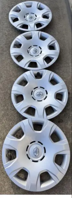 ハイエース ホイールキャップ ホイールカバー　塗装品　エンブレムメッキ ハイエース ホイールキャップ ホイールカバー 新品 塗装品 エンブレム