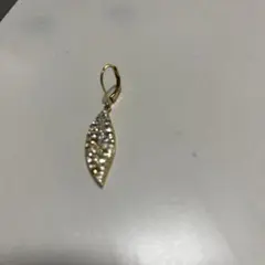 リーフ　ピアス　片方だけのサムネイル