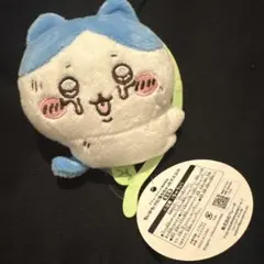 ちいかわ　穴に落ちちゃったマスコット　ハチワレ