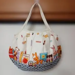 ハンドメイド　可愛いおもちゃ柄　バック
