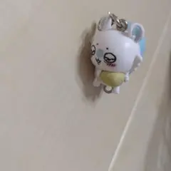 ちいかわ　つまんでつなげてマスコット　モモンガ　カニカン