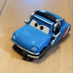 カーズ ミニカー レア　マテル ピットクルー　ラウールサルールのチーム