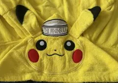 セール！ピカチュウ ペニンシュラ　キッズ　フード付きローブ