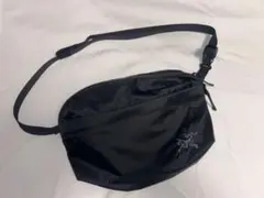 Arc'teryx HELIAD ボディバック　ブラックのサムネイル