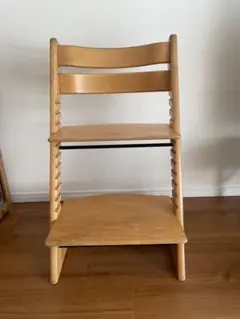 STOKKE ベビーチェア トリップ・トラップ　中古品　ベビーガードなし
