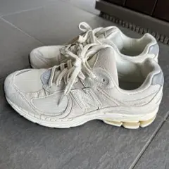 ニューバランス　スニーカー
