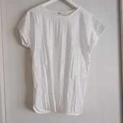 ホワイトプリーツ半袖シャツ