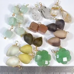 サービス品＊天然石の豪華なチャームアソートm52
