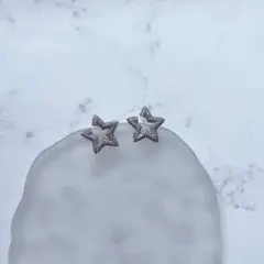 星型クリスタルピアス