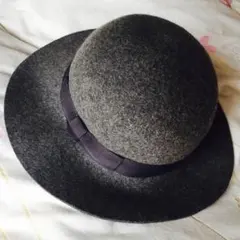 【フェルト帽子】グレーつば広め