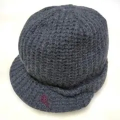 バーバリーブラックレーベル つば付ニットキャップ ホースマーク　グレー系