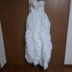 ホワイトウェディングドレス ストラップレス