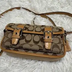 COACH ショルダーバッグ　シグネチャー　キャンバス　6844