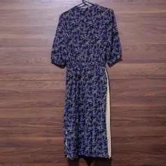 【未着用品です】Frames RAYCASSIN　小花柄ロングワンピース