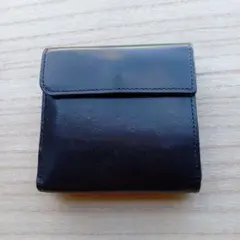土屋鞄　ブラックヌメスモールウォレット