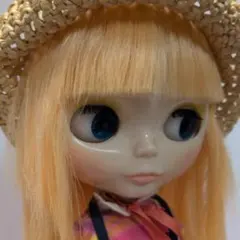 可愛い金髪！ネオブライス シンプリーマンゴーちゃん アウトフィット付き