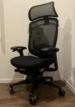 コンテッサセコンダ　エクストラハイバック　黒　高級オフィスチェア　ワークチェア