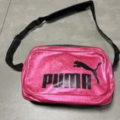 PUMA ショルダーバッグ　ピンク