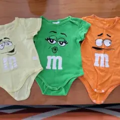 M&Mロンパース3点セット