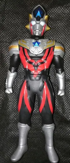 ウルトラマンタイタス ソフビ