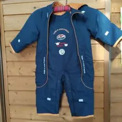赤ちゃん用ジャンプスーツ　スキーウェア