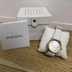DIESEL 腕時計 ホワイト ゴールドのサムネイル