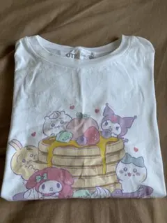 UNIQLO UT サンリオ ちいかわ コラボ Tシャツのサムネイル