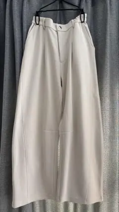 MUST BUY ユコユコ ✴︎フロントジップ ワイドボトム　エクリュ