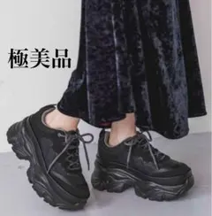 【極美品】ジーナシス　厚底スニーカー　ブラック　Mサイズ