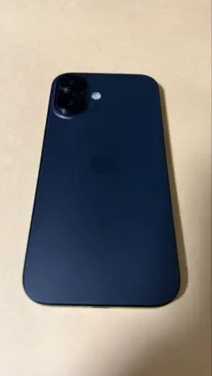 Apple iPhone 17 本体 ブラック 中古 - メルカリ