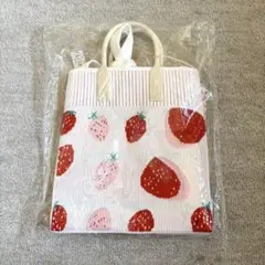 シリコントートバックいちご柄　DKELLY ショルダーバッグ　マチあり　未使用