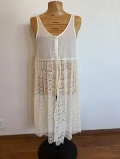 TITICACA レース ジレ ベスト アイボリーのサムネイル