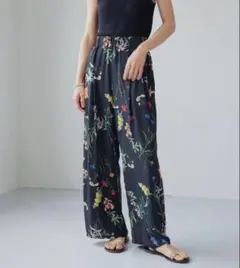 EMMEL REFINES エメルリファインズ フラワープリント イージーパンツ