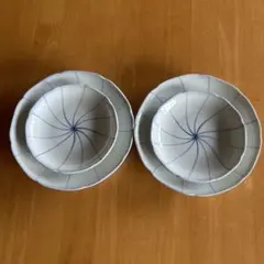 青い線の渦巻き模様 陶器皿 4枚セット