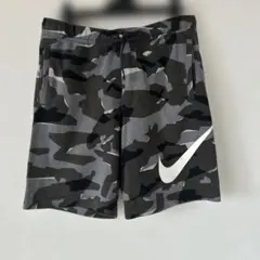 Nike カモフラージュ ショートパンツ サイズXL