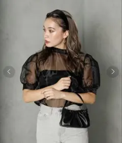 SHAGGIE シアーパフスリーブハーフスリーブトップスのサムネイル
