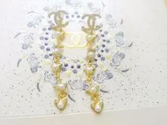 Chanel ゴールド ロングピアス パール付き
