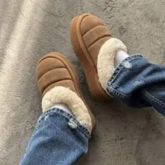 2025年最新】UGG アグ tazzlita chestnutの人気アイテム - メルカリ