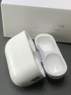 Apple AirPods Pro 第2世代 充電ケースUSB-C純正品動作品